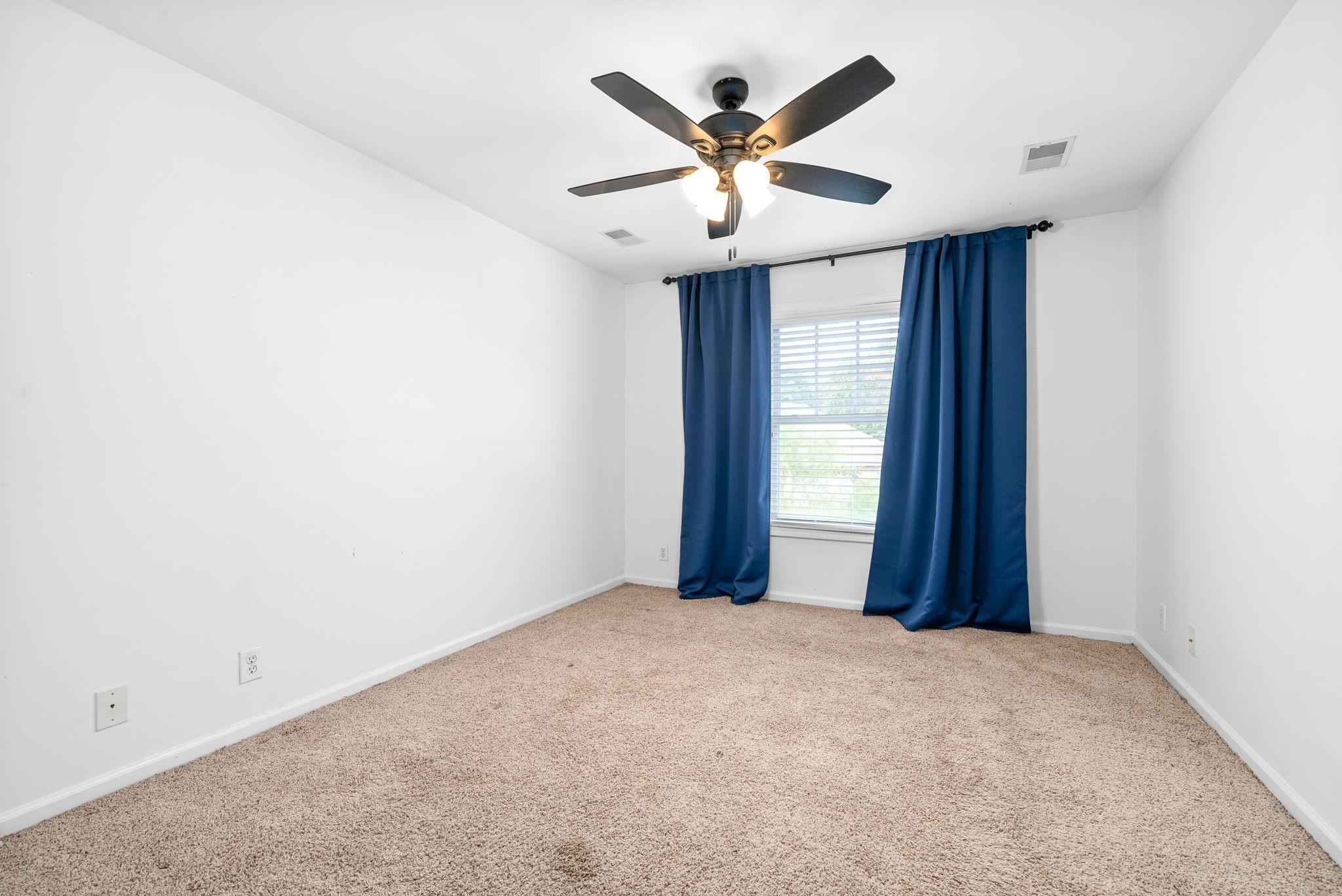 135 Weymouth Court Clarksville TN 37043