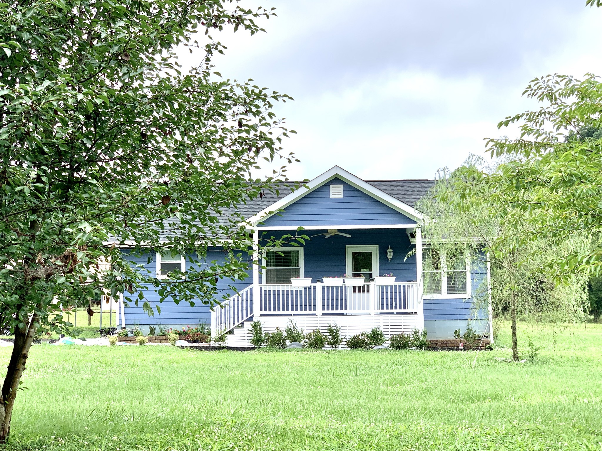 2835 Knob Creek Road Columbia TN 38401