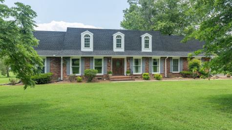 1048 Lakeshore Drive Gallatin TN 37066