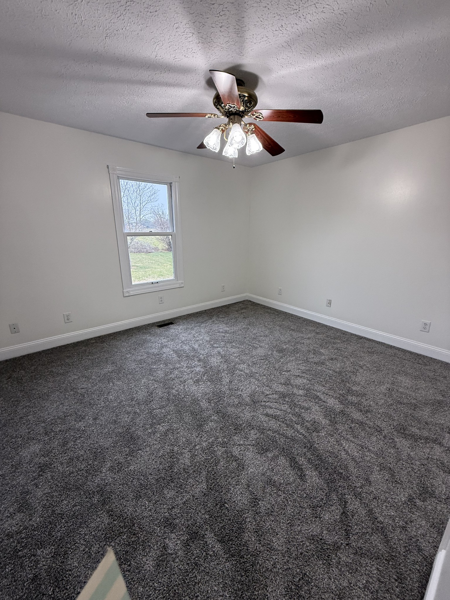 6606 Highway 52, W Lafayette TN 37083
