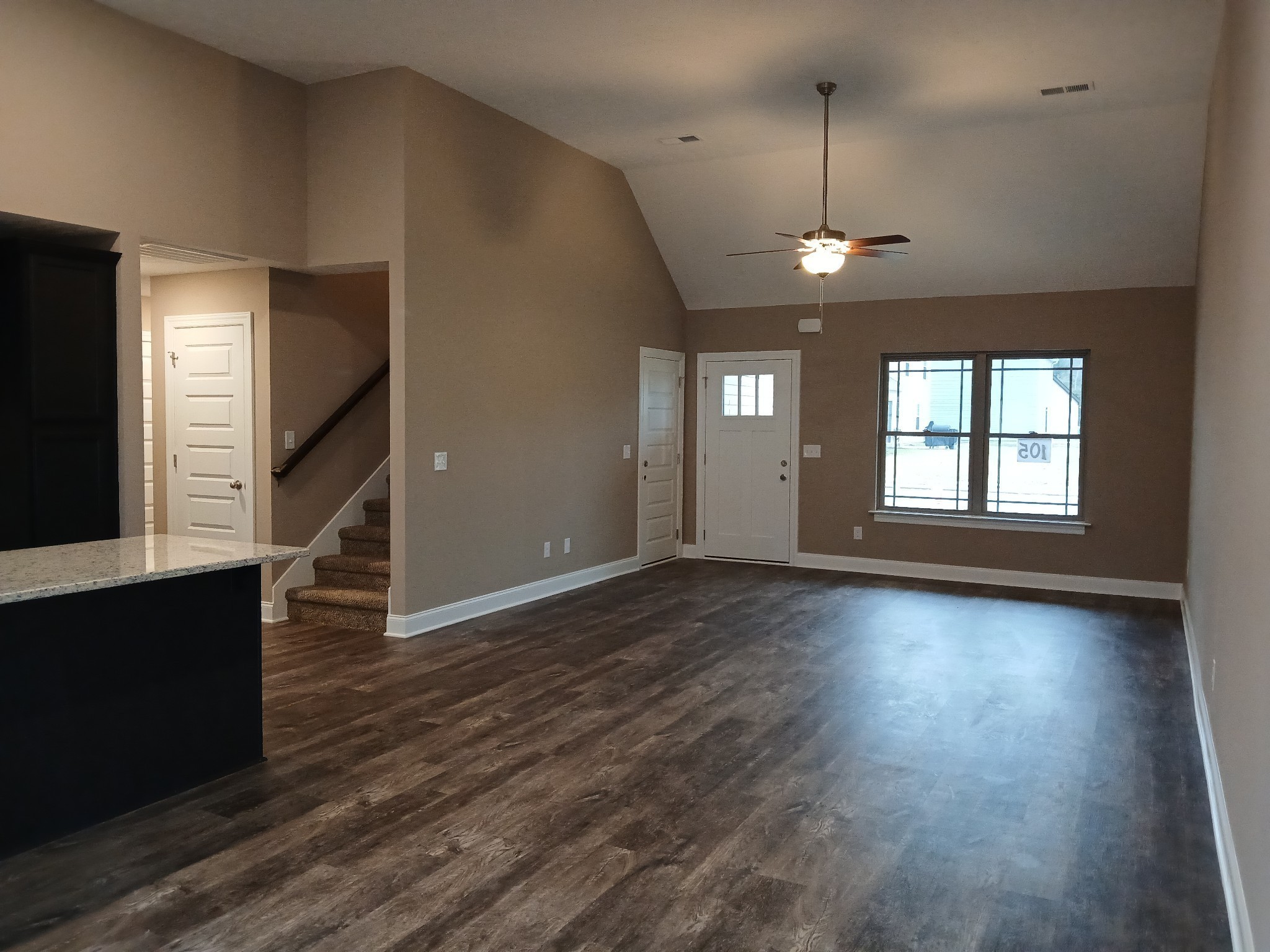 2101 Red Barn Road Christiana TN 37037