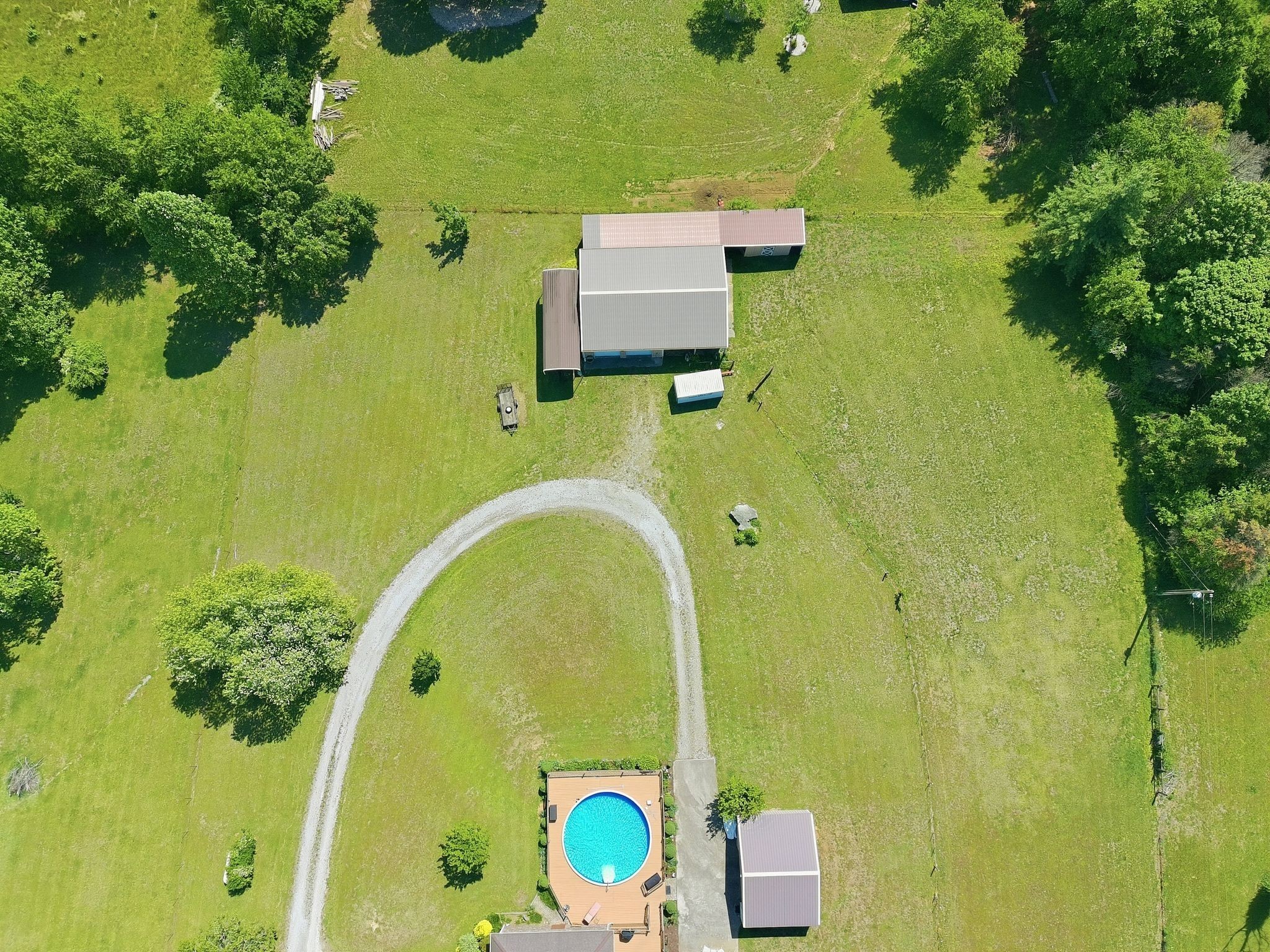 1474 Hardison Road Columbia TN 38401