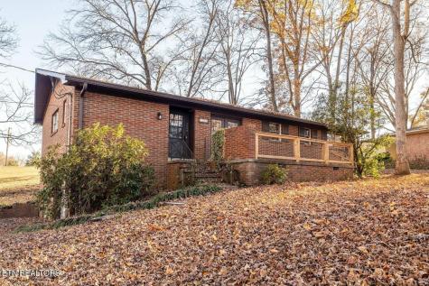 1534 Mcilvaine Drive Maryville TN 37803