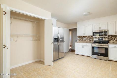 1534 Mcilvaine Drive Maryville TN 37803