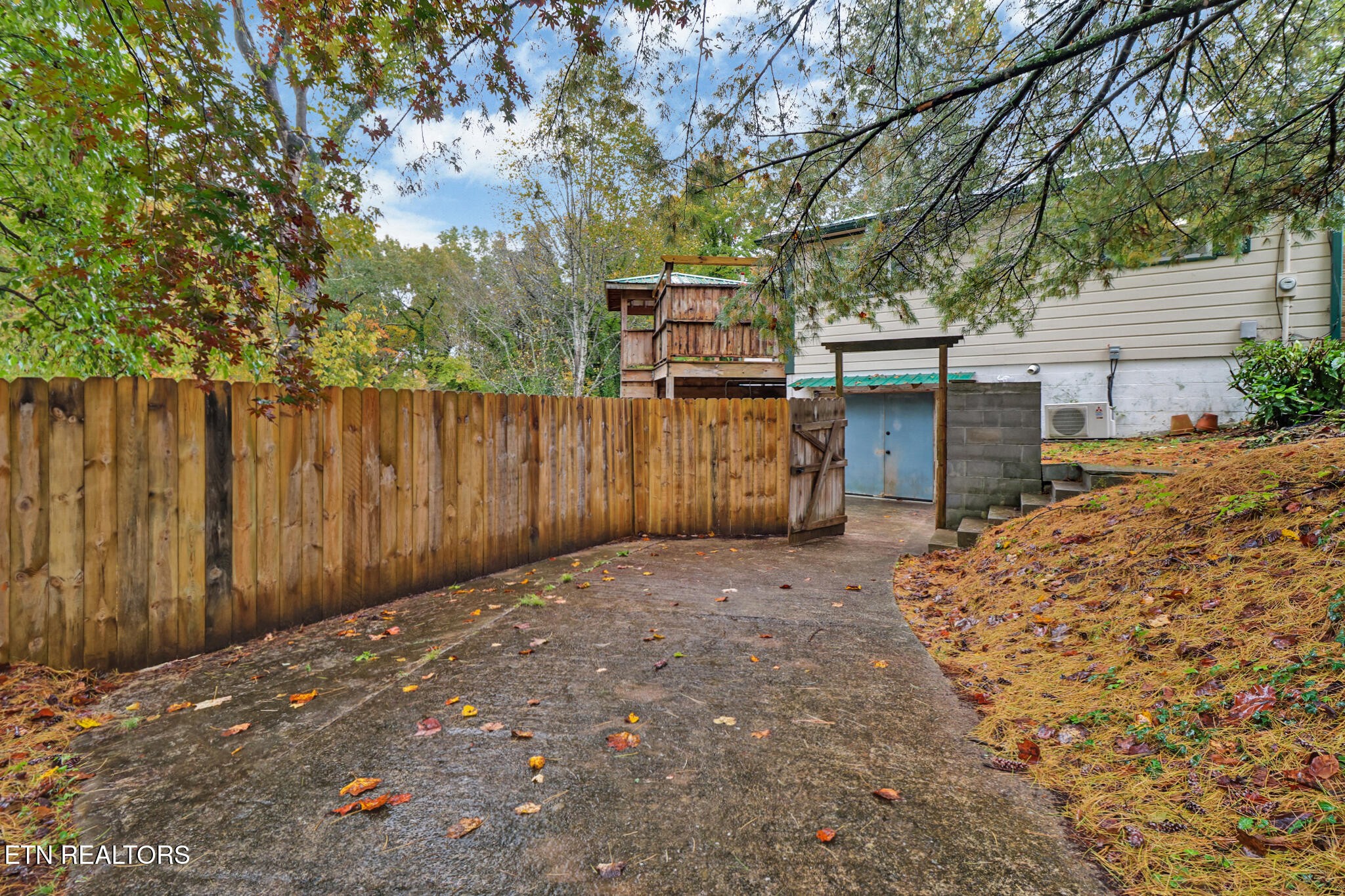 109 Wakefield Road Oak Ridge TN 37830