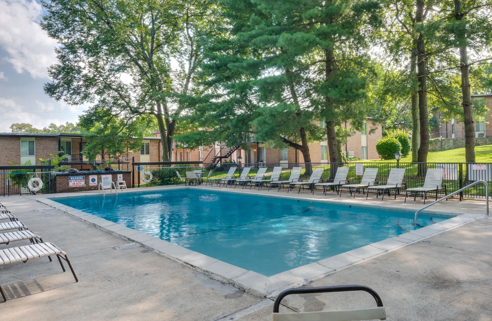 2601 Hillsboro Pike Nashville TN 37212