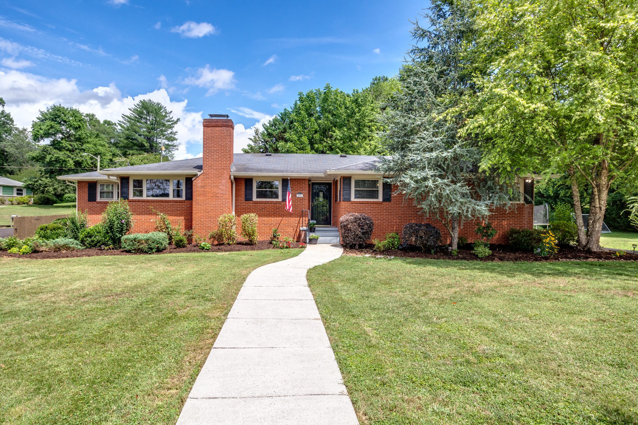 5901 Holston Hills Road Knoxville TN 37914