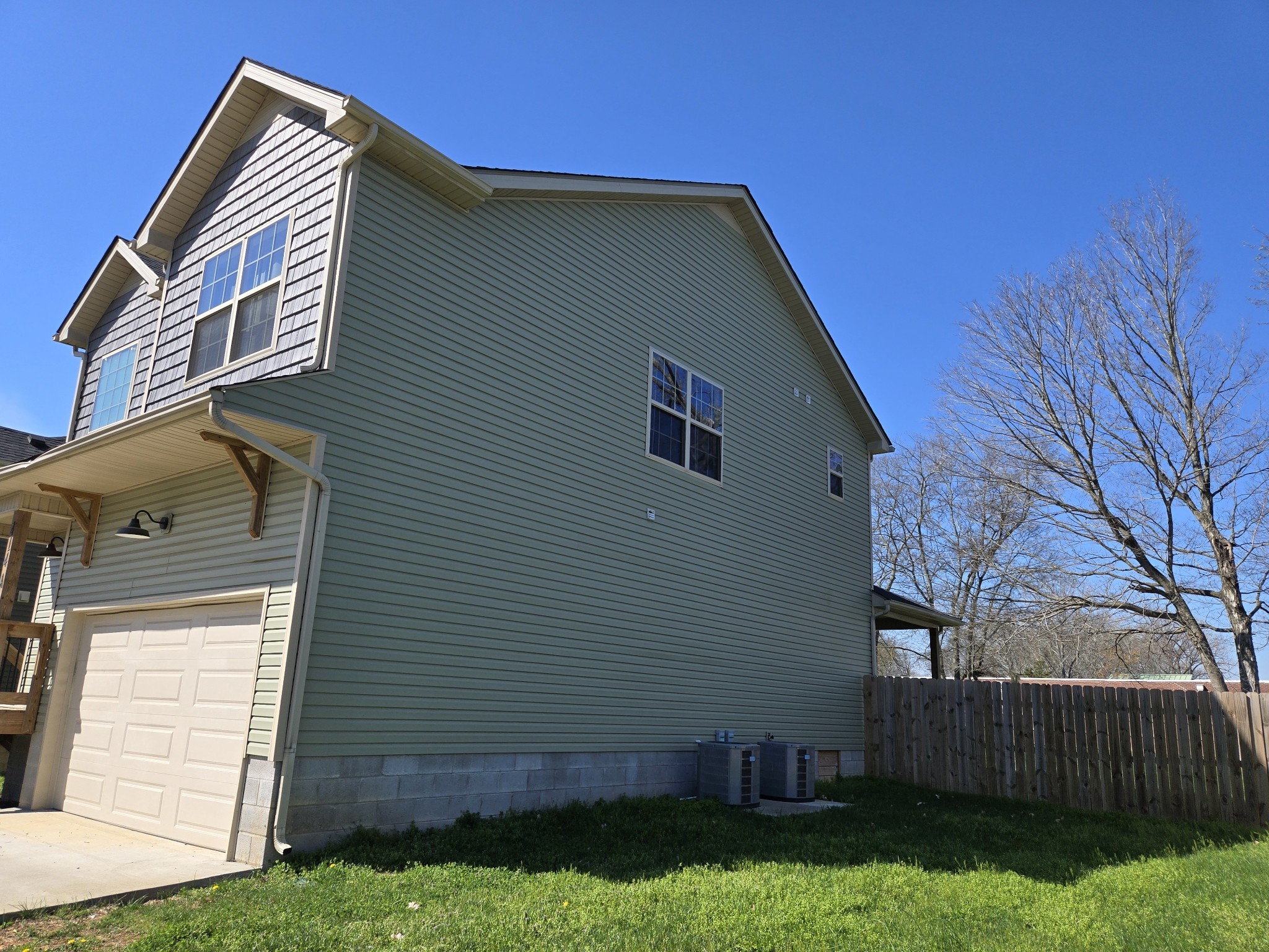 414A Oak Street Clarksville TN 37042