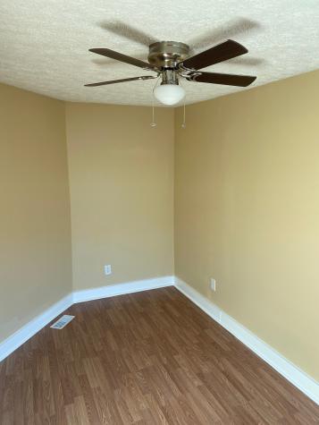 201 E Mclean Street Manchester TN 37355