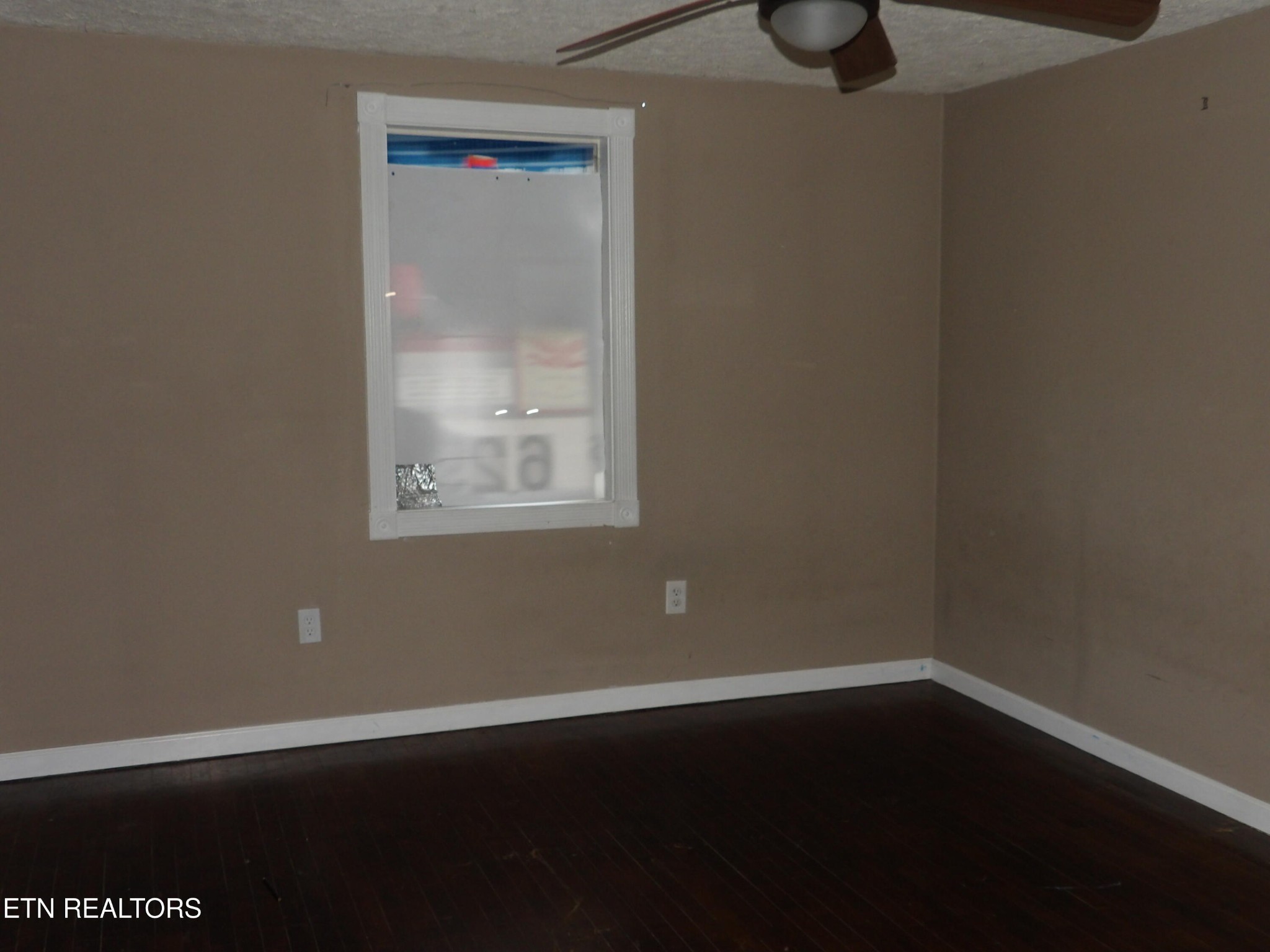 130 Hickory Lane Crossville TN 38555