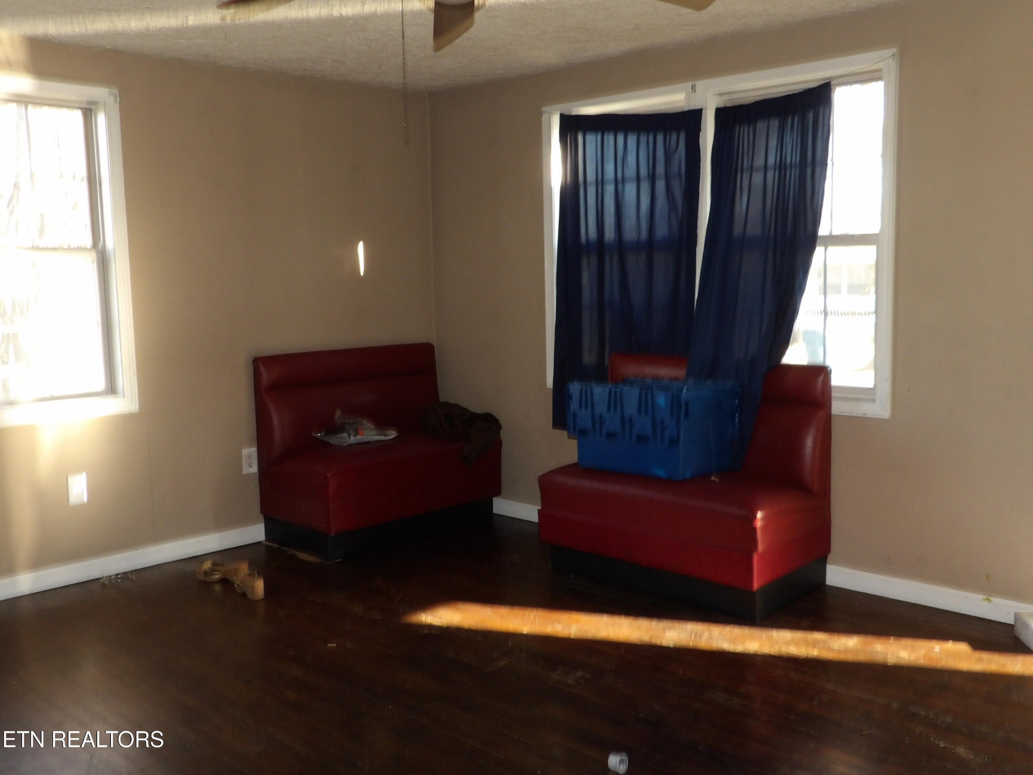 130 Hickory Lane Crossville TN 38555