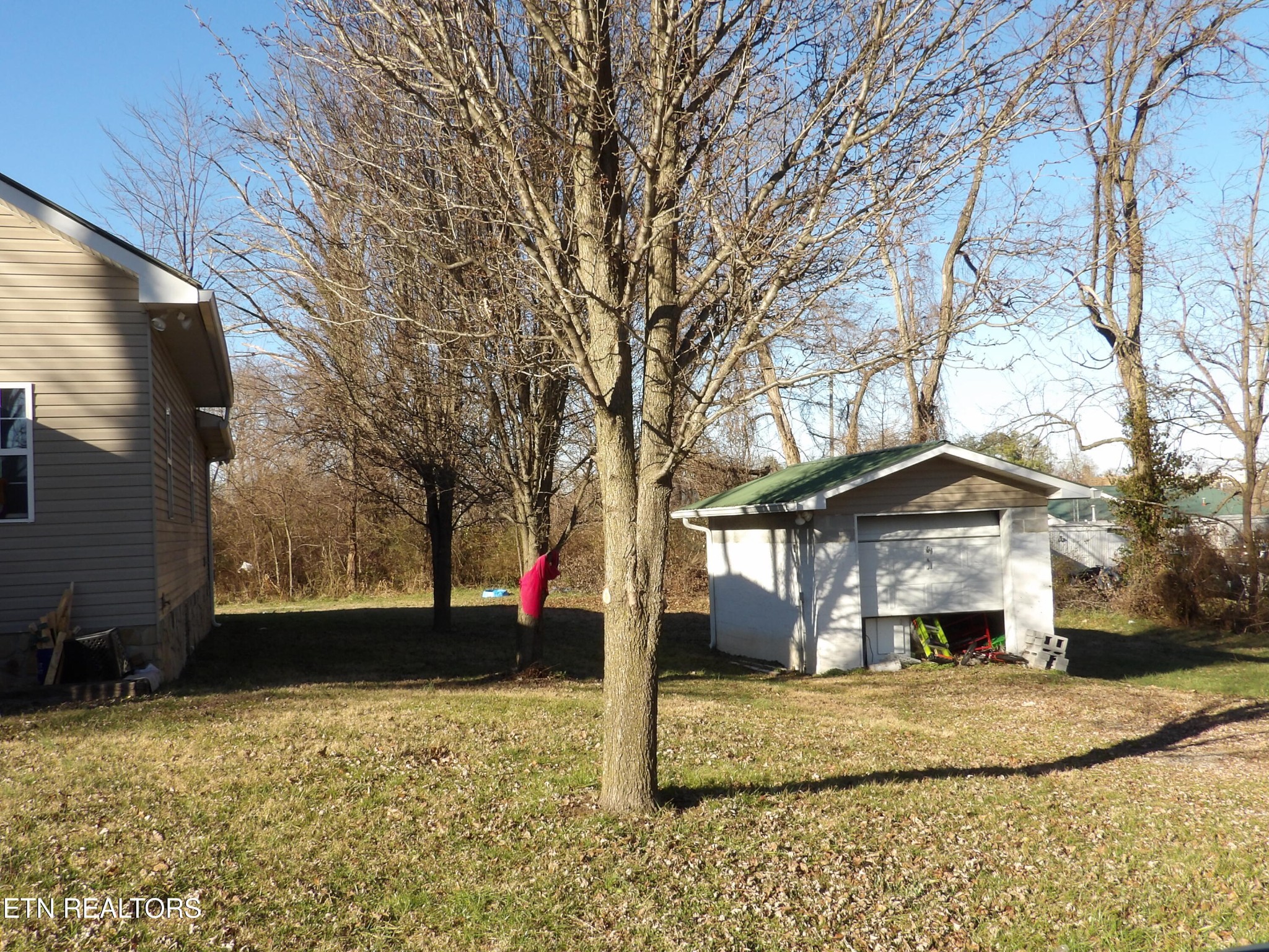 130 Hickory Lane Crossville TN 38555