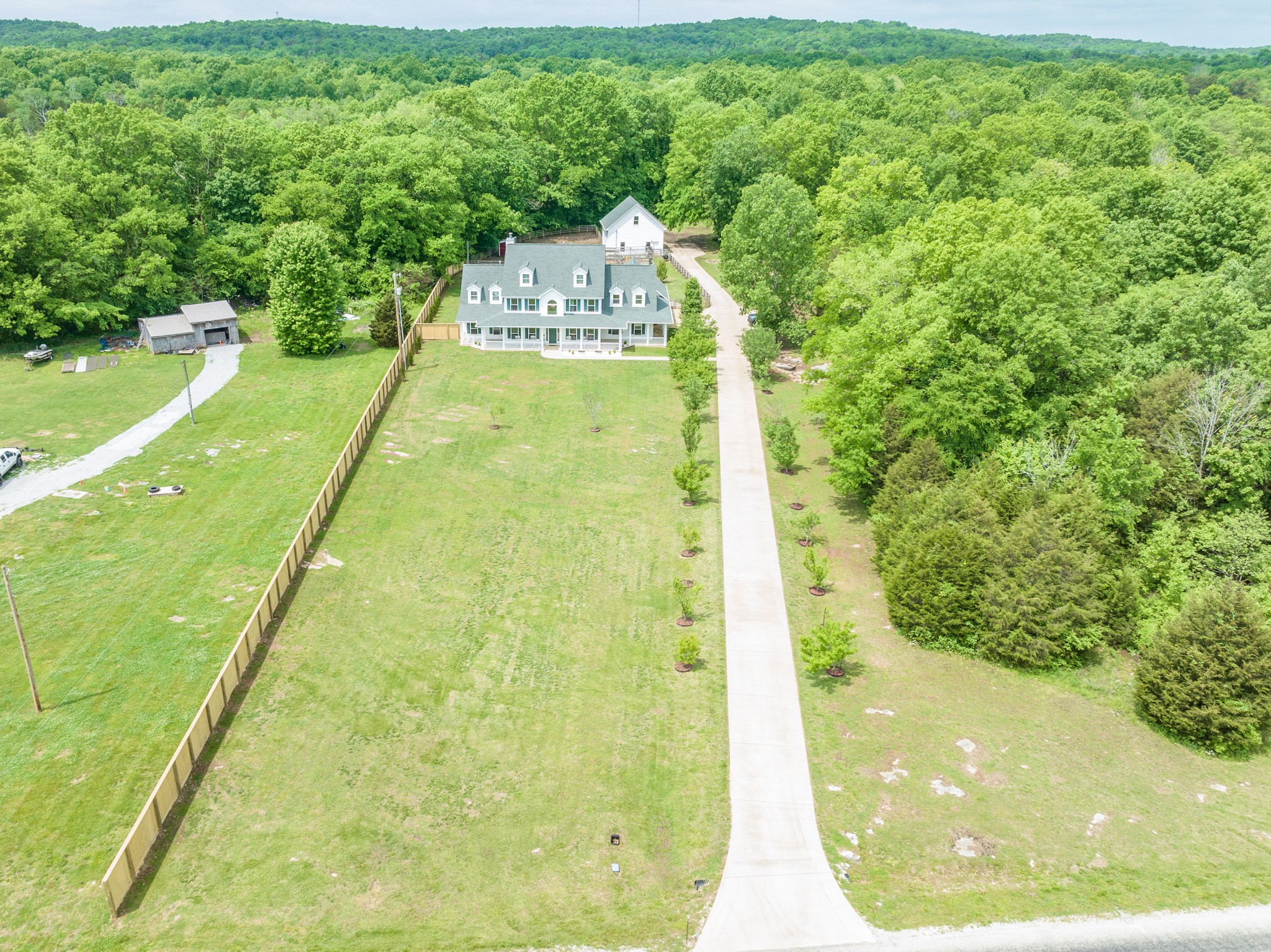 3119 Luke Moser Road Columbia TN 38401