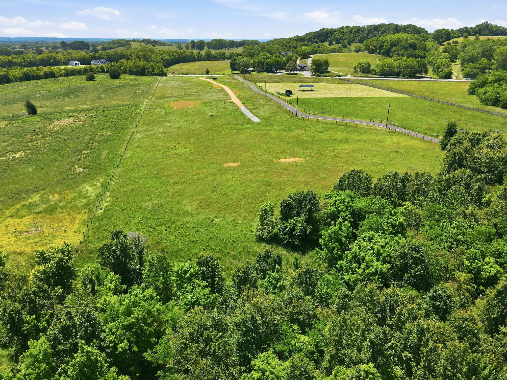 2600 Williamsport Pike Columbia TN 38401