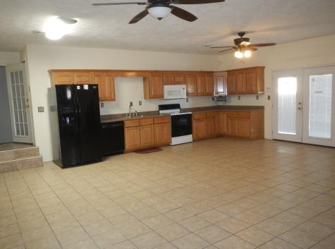 6017 Rockport Mcillwain Road Holladay TN 38341