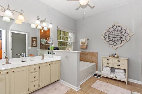 4104 New Hope Meadow Road Hermitage TN 37076