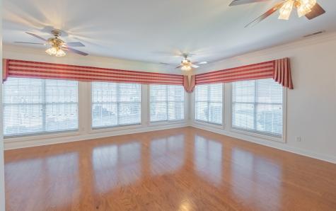 360 Chase Circle Winchester TN 37398