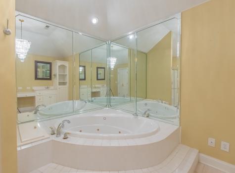 360 Chase Circle Winchester TN 37398