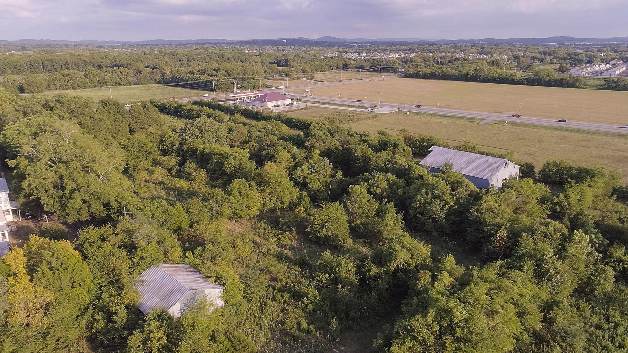 2070 Hunters Point Pike Lebanon TN 37087