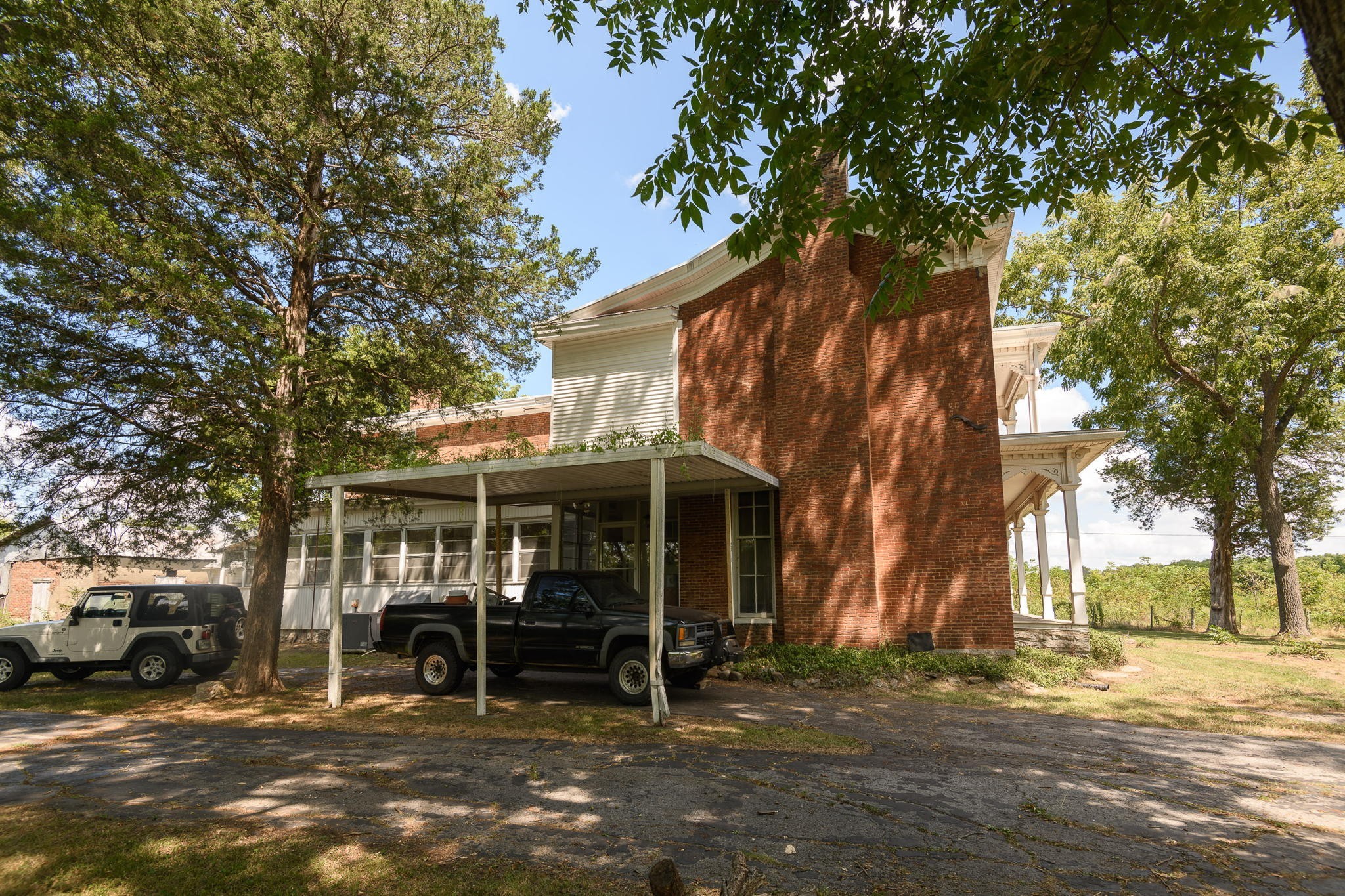 2070 Hunters Point Pike Lebanon TN 37087