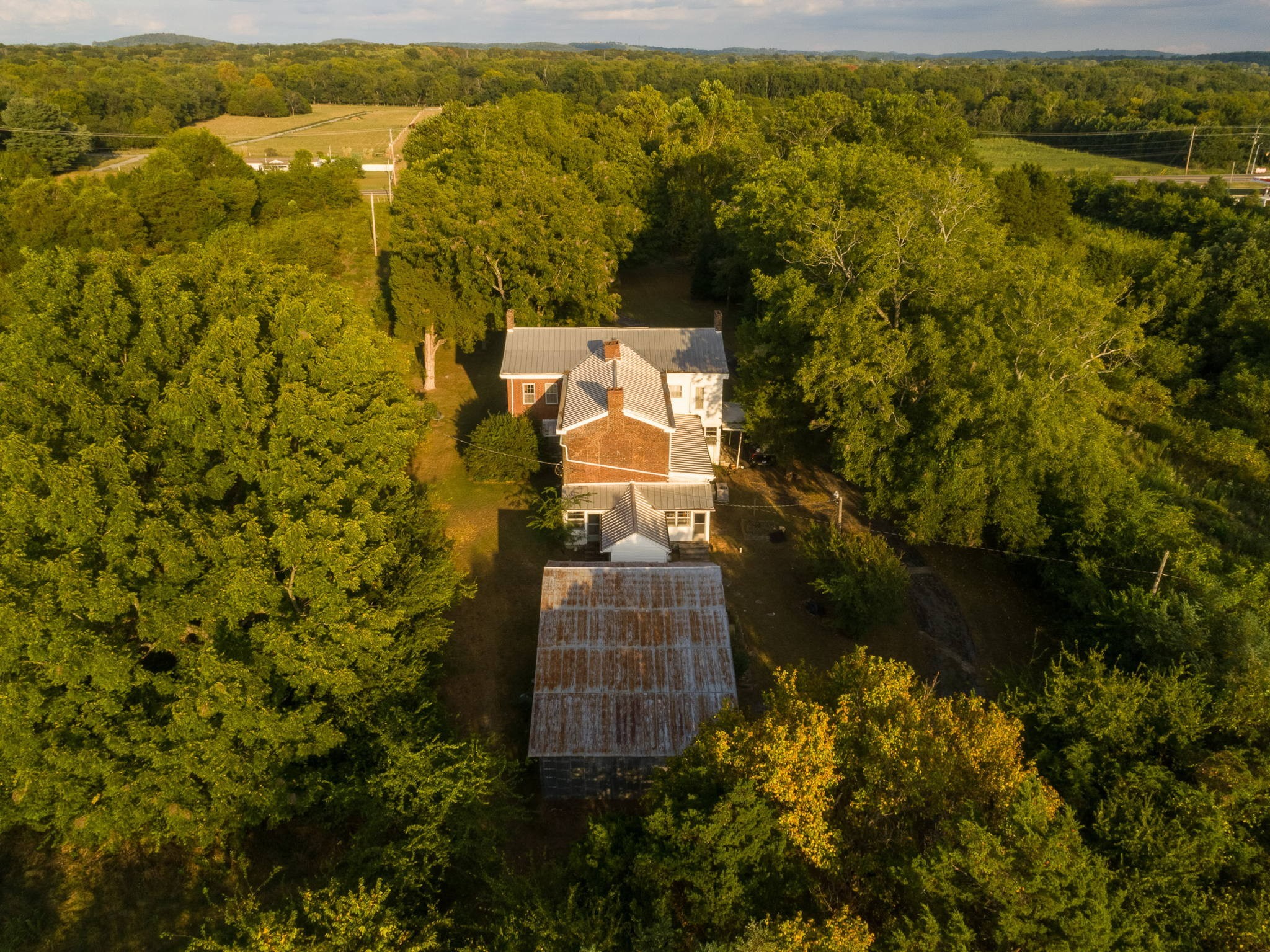2070 Hunters Point Pike Lebanon TN 37087