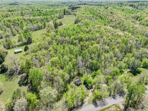 2167 Powdermill Hill Road Lawrenceburg TN 38464