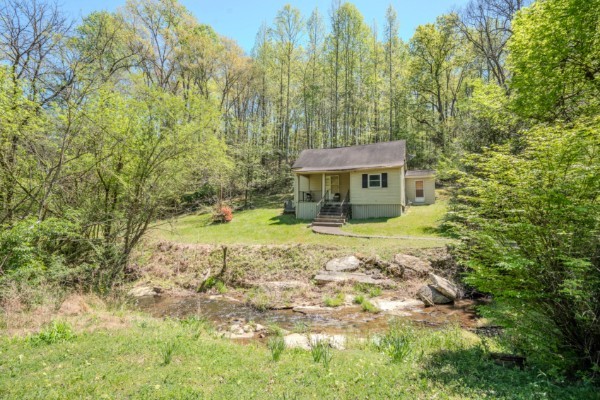 2167 Powdermill Hill Road Lawrenceburg TN 38464