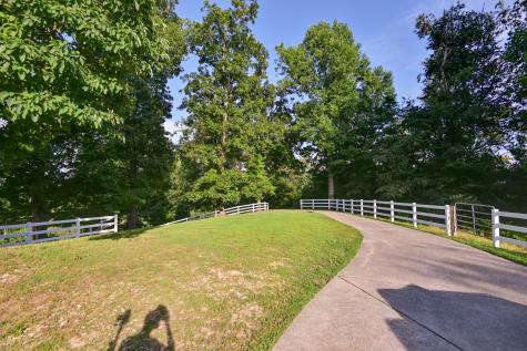 1425 Bartlett Hollow Road Petersburg TN 37144