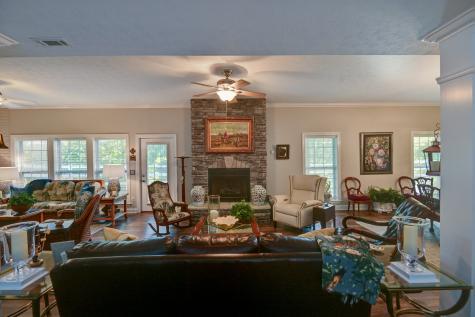 1425 Bartlett Hollow Road Petersburg TN 37144