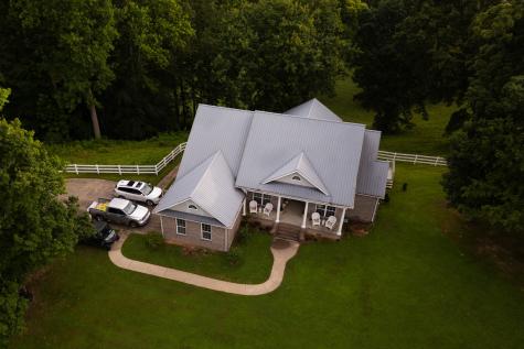 1425 Bartlett Hollow Road Petersburg TN 37144