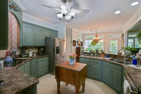 1425 Bartlett Hollow Road Petersburg TN 37144