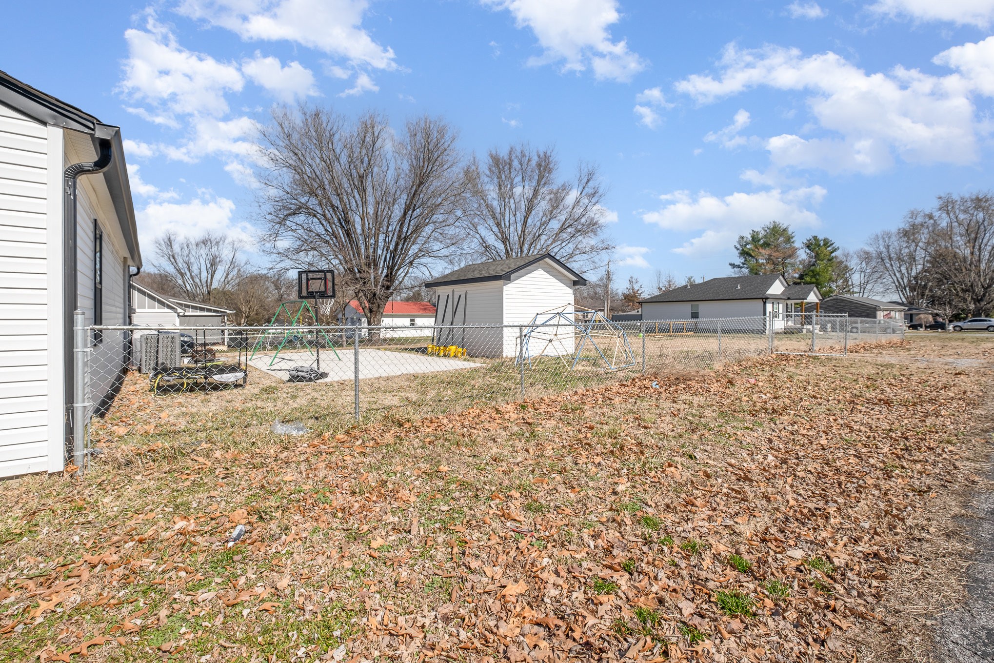1100 S Russell Street Portland TN 37148