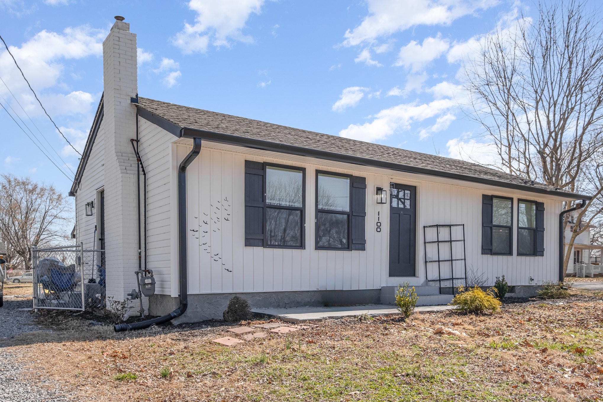 1100 S Russell Street Portland TN 37148
