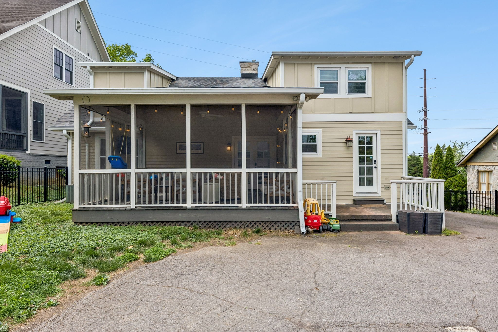 2518 Sharondale Drive Nashville TN 37215
