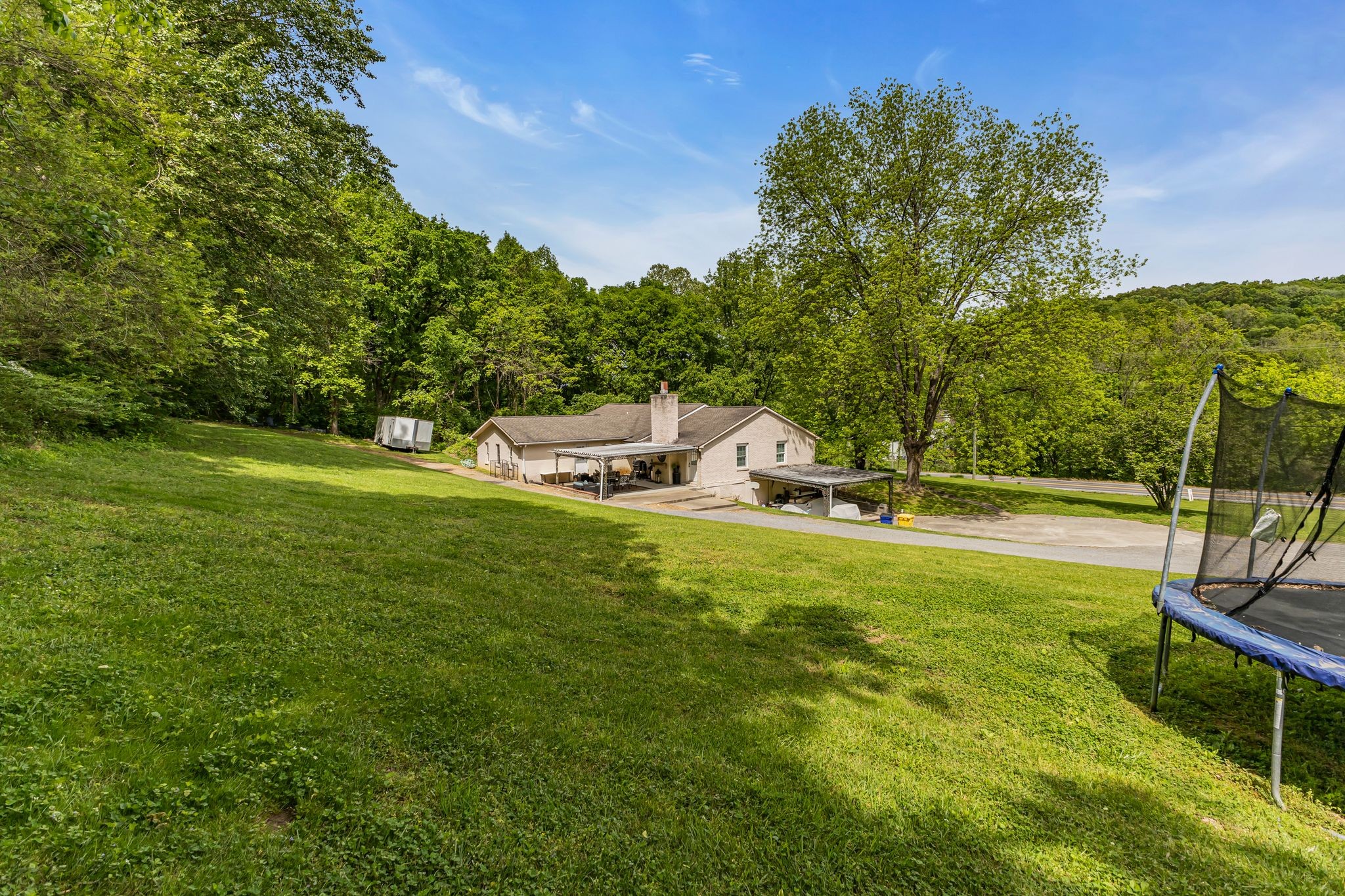 9005 Highway 100 Nashville TN 37221