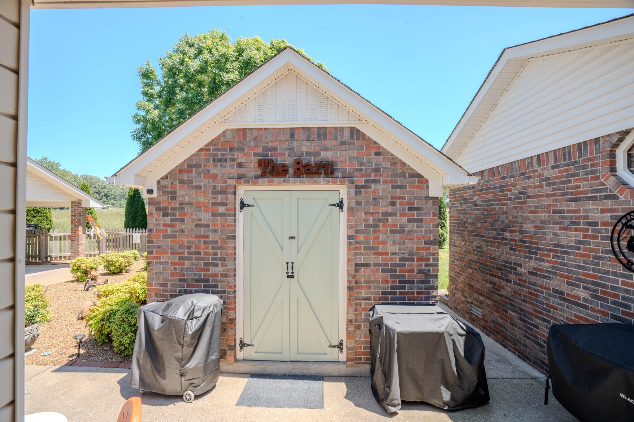 6 Hawthorne Drive Lawrenceburg TN 38464