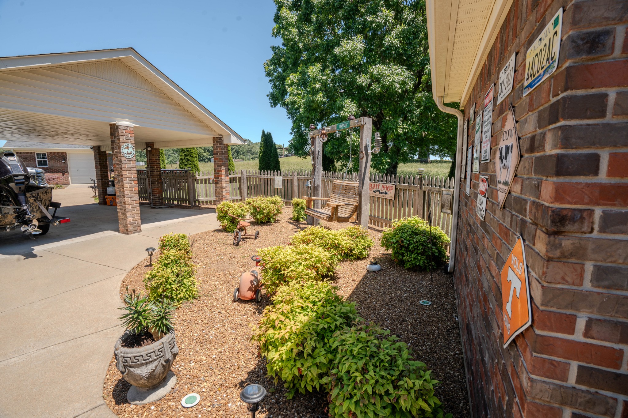 6 Hawthorne Drive Lawrenceburg TN 38464