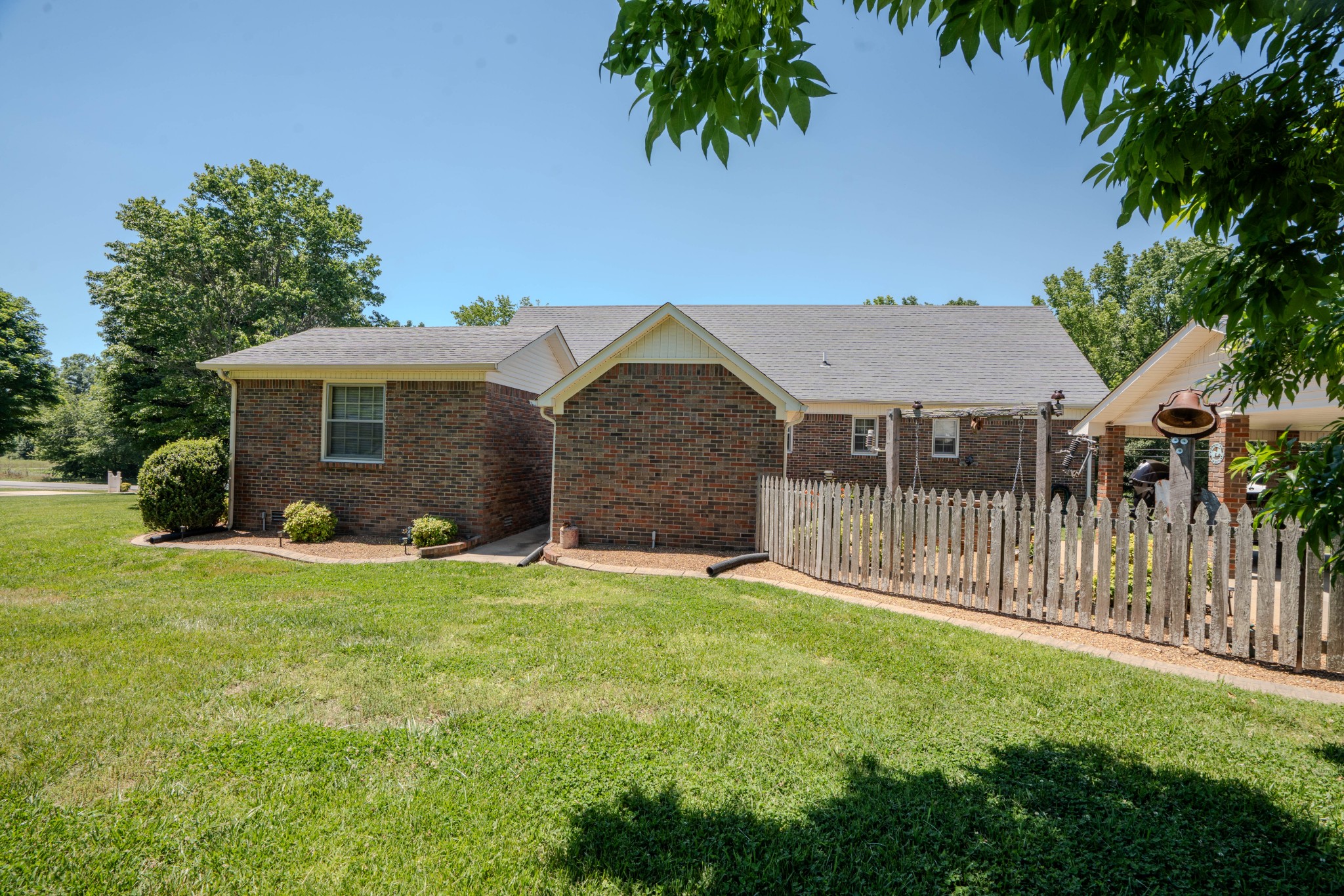 6 Hawthorne Drive Lawrenceburg TN 38464