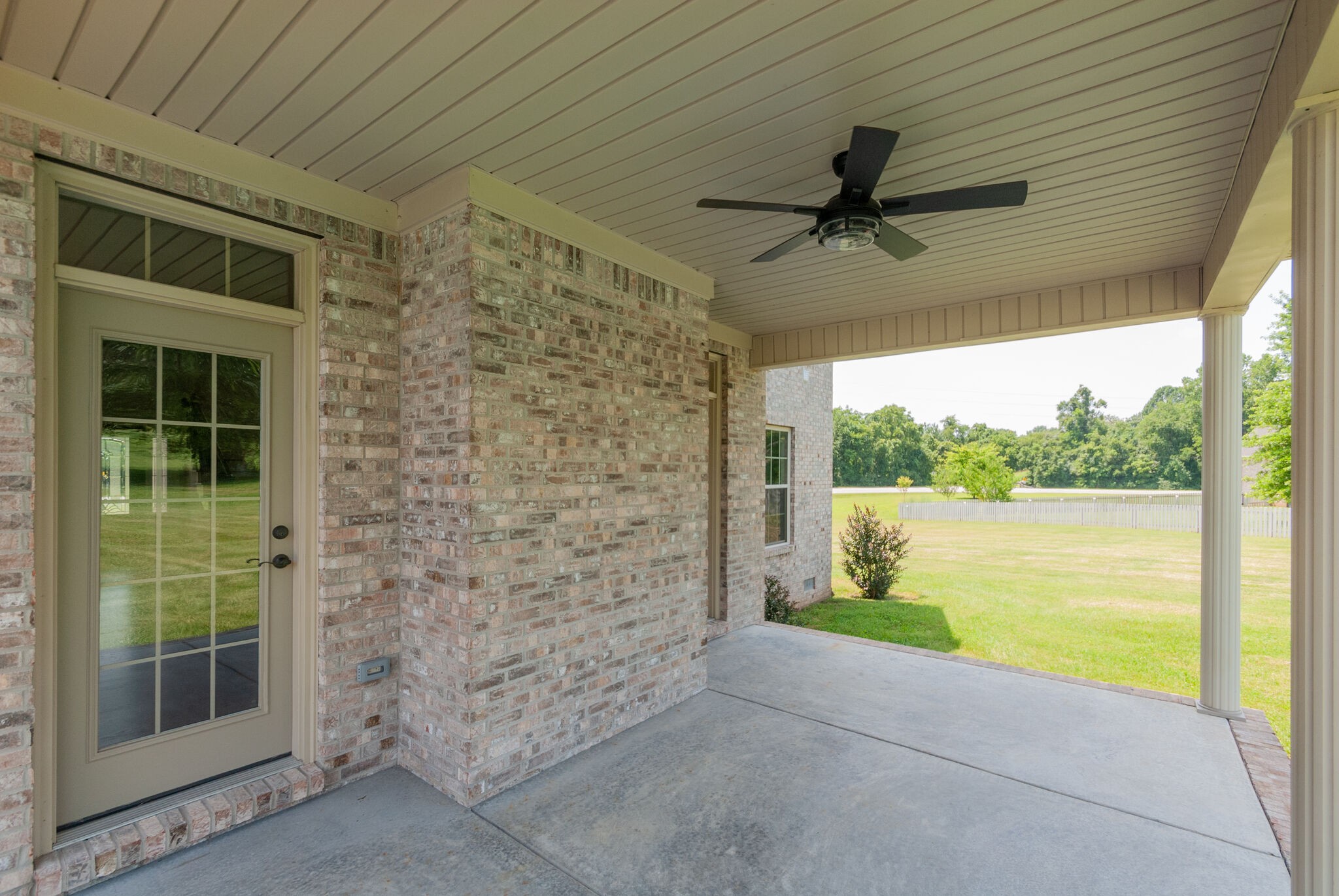 423 Carters Creek Pike Columbia TN 38401