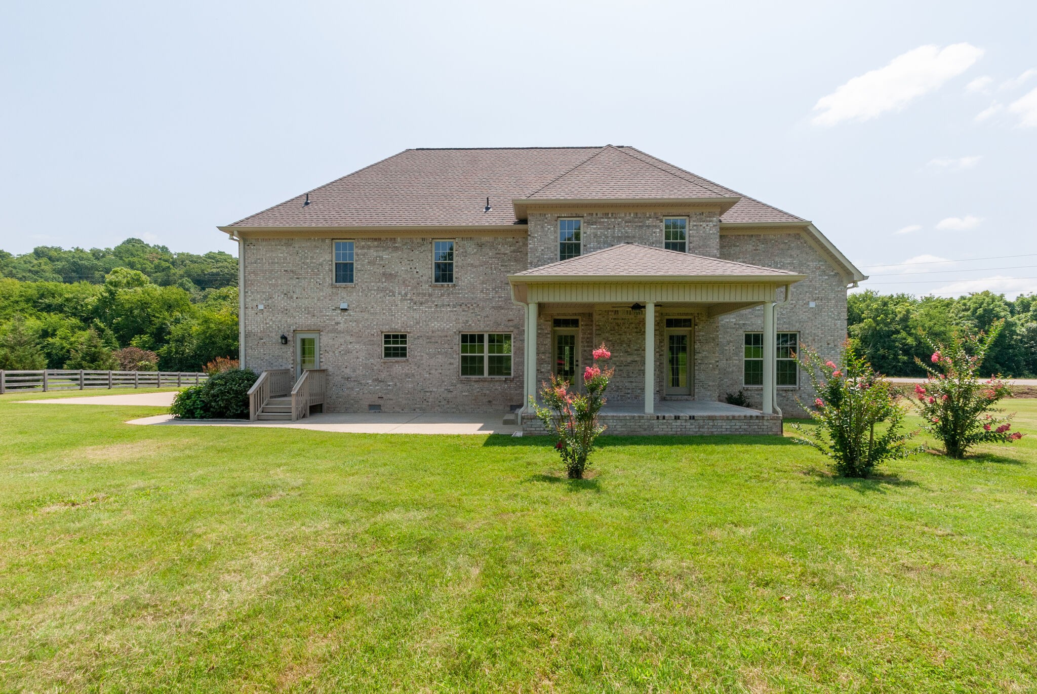 423 Carters Creek Pike Columbia TN 38401