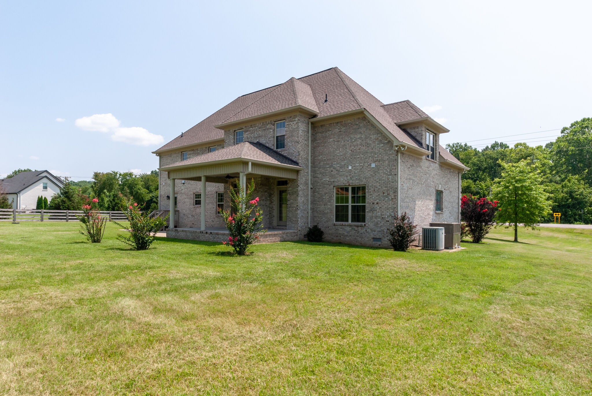 423 Carters Creek Pike Columbia TN 38401