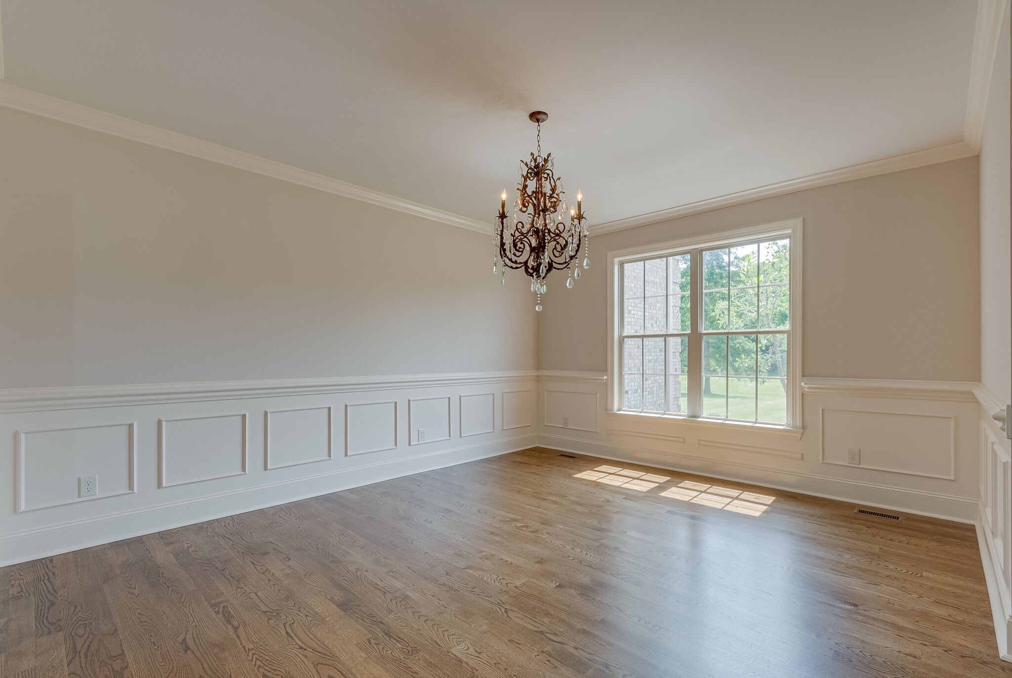423 Carters Creek Pike Columbia TN 38401