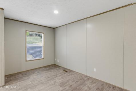 191 Pinecrest Drive Loudon TN 37774