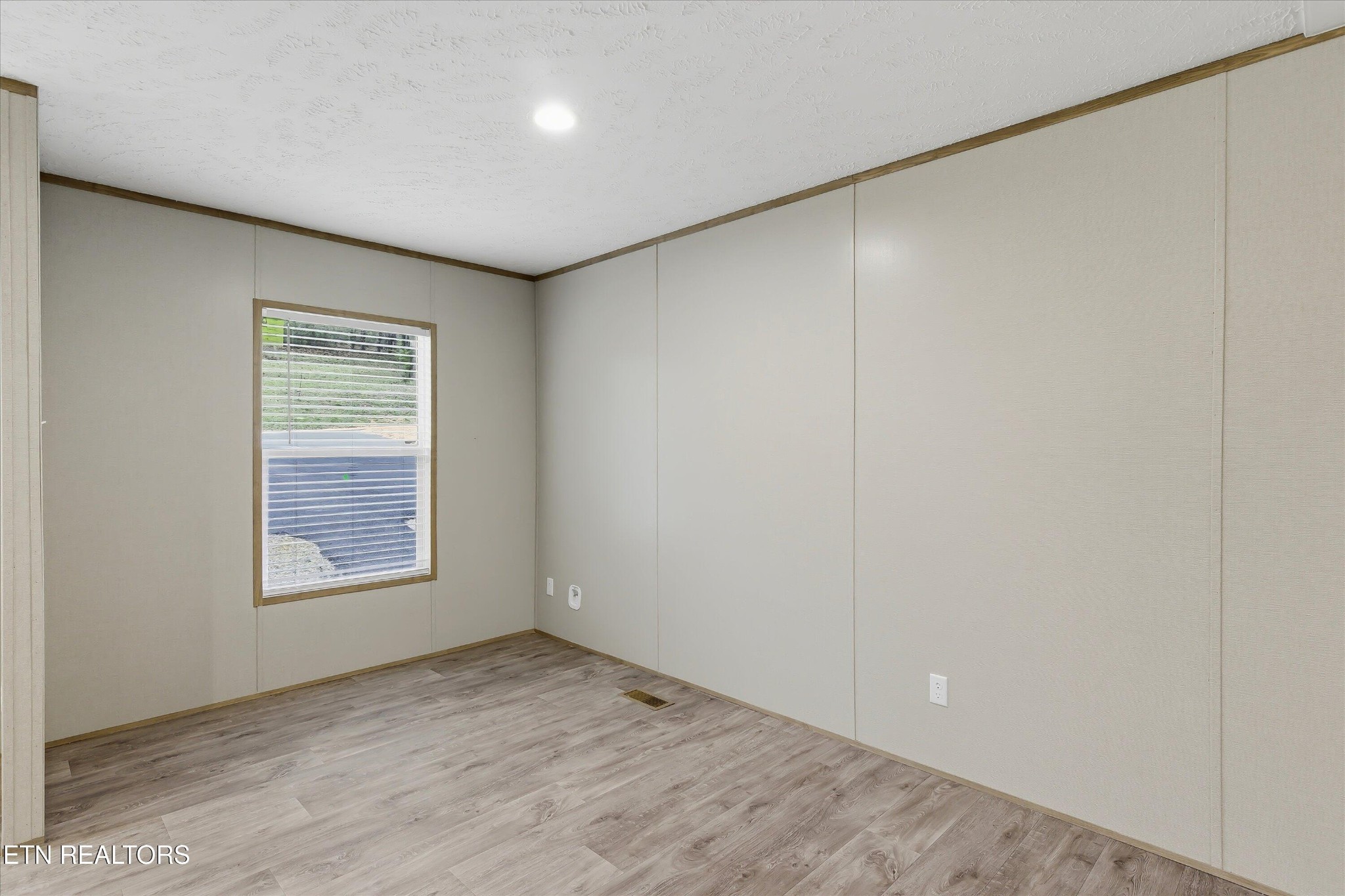 191 Pinecrest Drive Loudon TN 37774