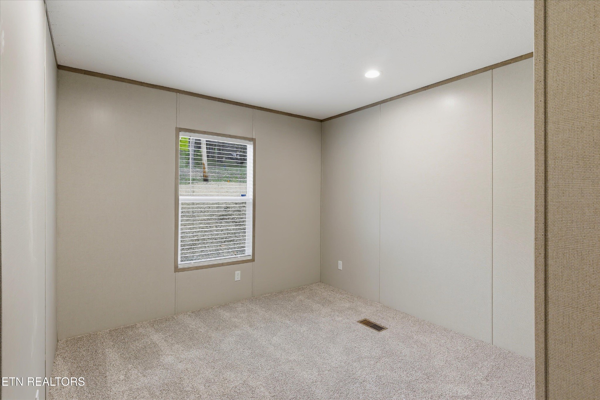 191 Pinecrest Drive Loudon TN 37774