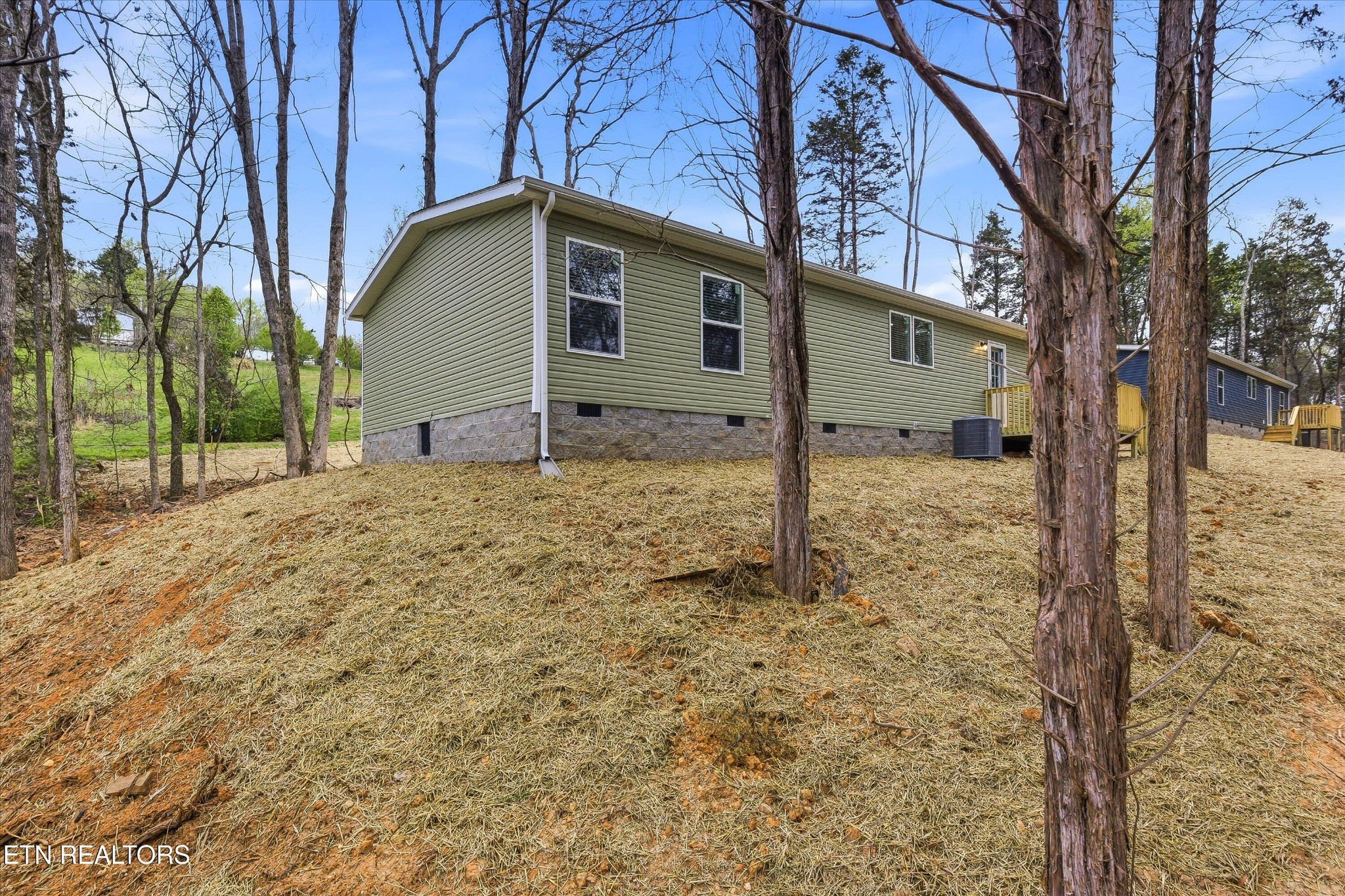 191 Pinecrest Drive Loudon TN 37774
