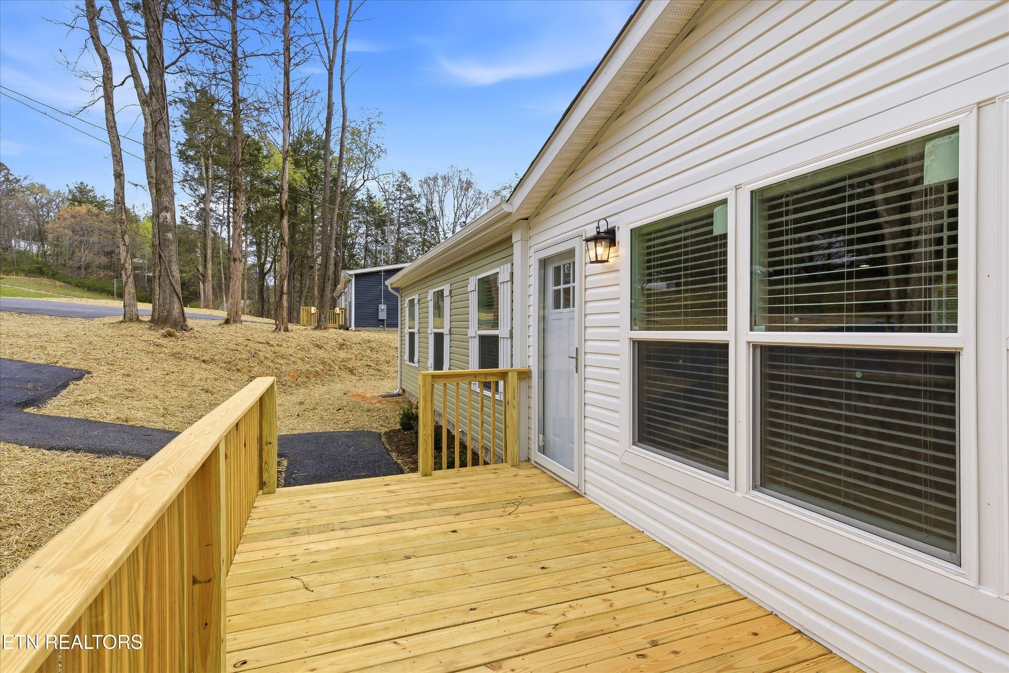 191 Pinecrest Drive Loudon TN 37774