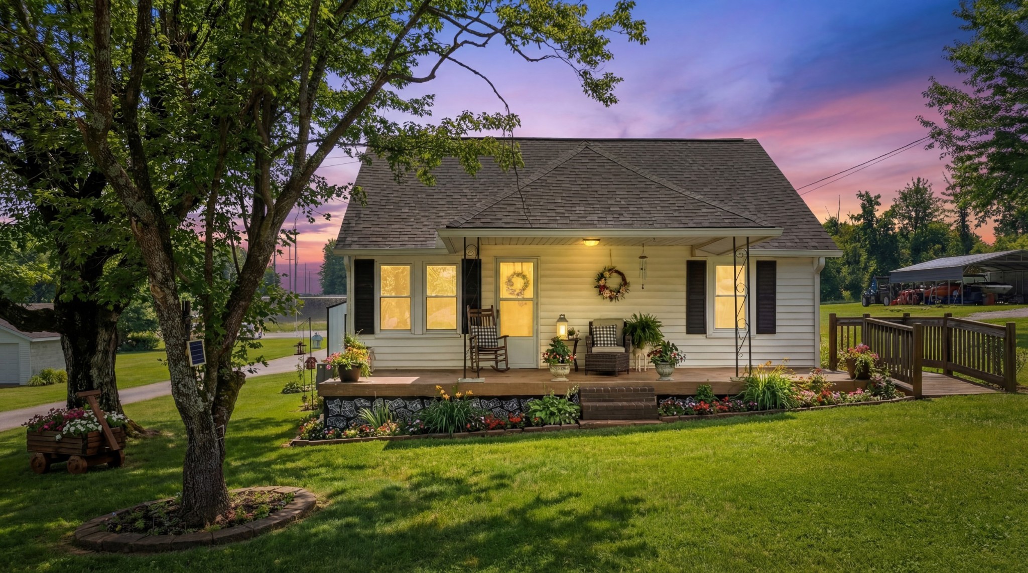 2237 Highway 47, E Dickson TN 37055