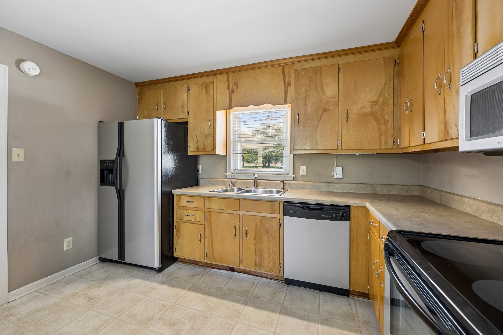 300 Woods Drive Columbia TN 38401