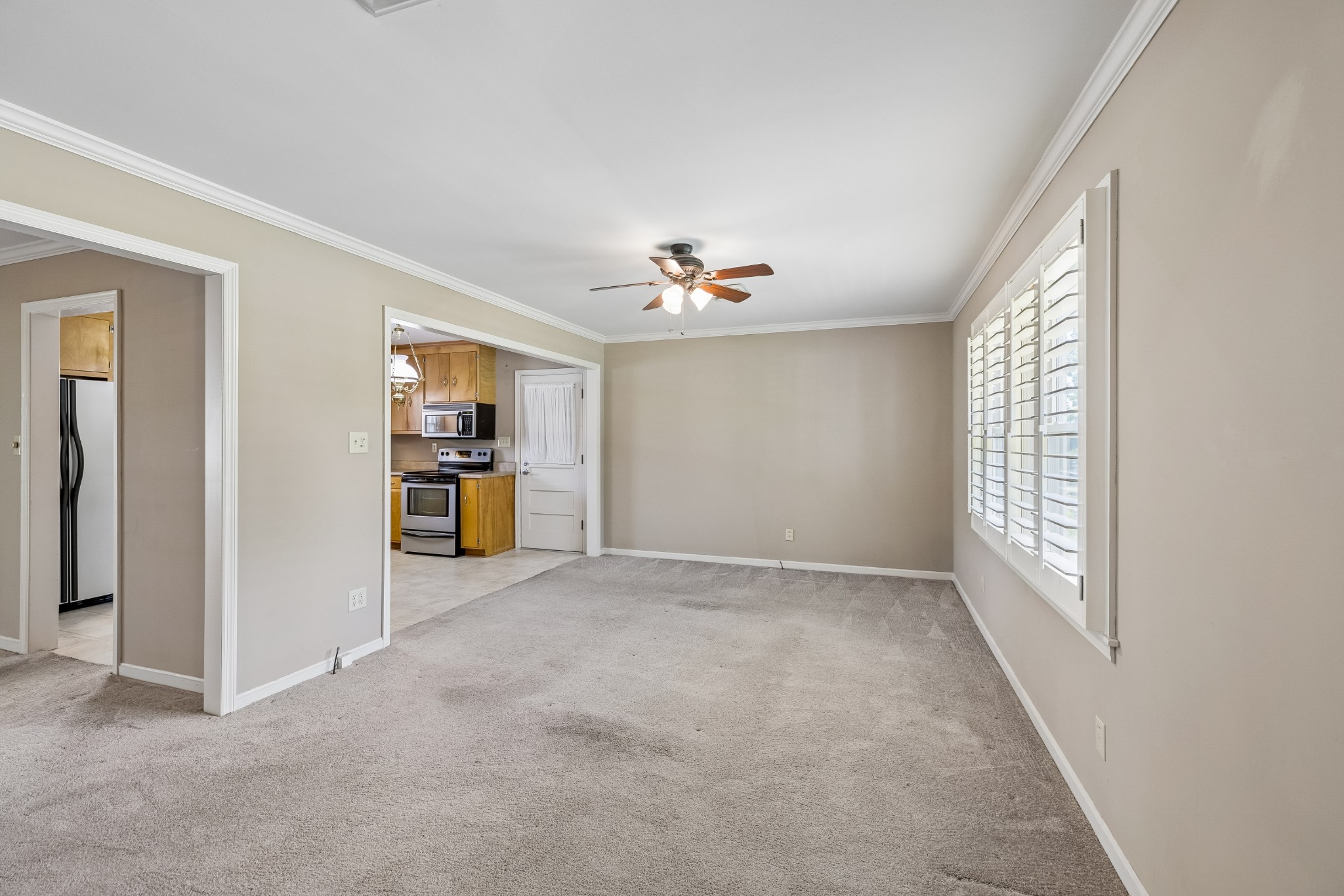 300 Woods Drive Columbia TN 38401